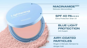 Perbedaan Wardah Powder Foundation Colorfit dan Light Feel untuk Tampilan Flawless Seharian