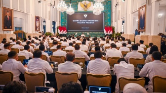 Presiden Prabowo Subianto memimpin Sidang Kabinet Paripurna di Kantor Presiden, Istana Negara, Jakarta, Senin (20/7/2026). [ANTARA FOTO/Galih Pradipta/nz]
