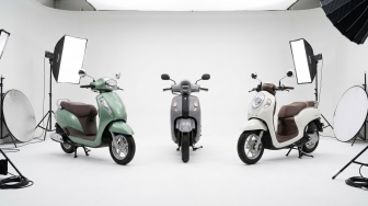 Adu Harga, Fitur dan Performa Scoopy vs Access vs Fazzio, Mending Mana?