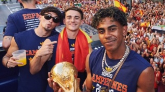 Sindir Skuat Argentina, Lamine Yamal Tantang Paredes Baku Pukul dengan Gavi di Atas Ring