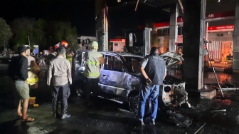 Kebakaran Mobil di SPBU Pekanbaru, Hanguskan Pompa Pengisian BBM