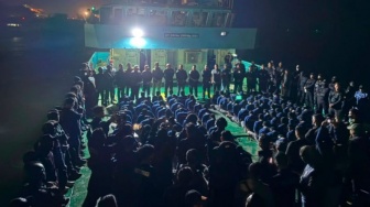 115 Napi Kelas Kakap Lapas Surabaya Mendadak Dipindah ke Nusakambangan