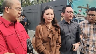 Tahan Tangis, Sarwendah Ungkap Perjuangan Nafkahi Anak di Tengah Gugatan Ruben Onsu