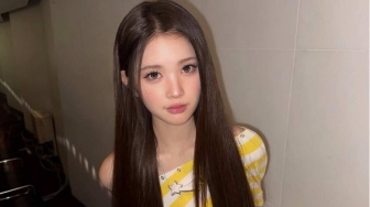 4 Ide OOTD Romantic Soft Girl ala A-na Hearts2Hearts yang Super Gemas!