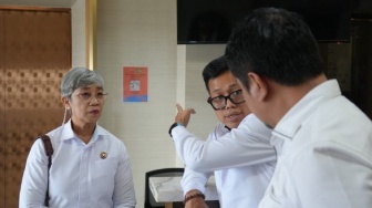 Cegah Main Mata, Komjak Pasang Mata Awasi Kasus Korupsi Eks Jampidsus