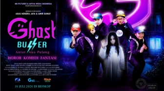 Review Ghost Buzzer: Horor Keluarga yang Nyaris Punah di Indonesia