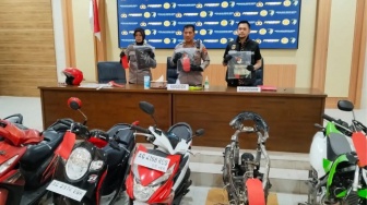 Cinta Menjadi Bara: Sakit Hati, Pria di Kediri Tega Hanguskan Rumah Mantan Istri