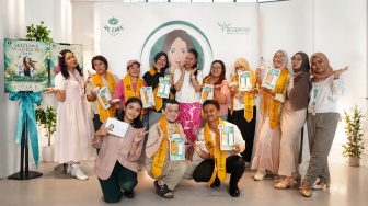 Regenesis memberikan penghargaan kepada 10 penyandang vitiligo yang terpilih sebagai Selflove Warriors Regenesis 2026. [handout]