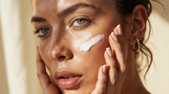Sunscreen yang Ada Kandungan Niacinamide Merek Apa? Ini 4 Pilihan untuk Cerahkan Wajah