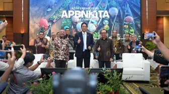 Purbaya Batal Bubarkan Bea Cukai, Klaim Kinerjanya Sudah Diakui Prabowo