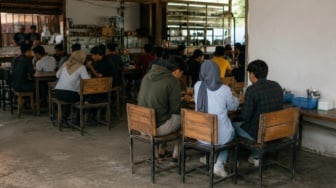 3 Tempat Makan di Surabaya yang Bikin Anak Kos Bisa Bertahan Akhir Bulan