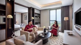 Wyndham Opi Hotel Palembang Rayakan HUT ke-8 dengan Aksi Sosial untuk Rumah Ibadah