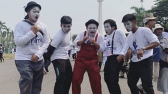 Di Balik Gerakan Tanpa Kata, Bagaimana Pantomim Jadi Ruang Memulihkan Diri?
