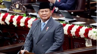 Mengurai Symbolic Immortality dan Obsesi Prabowo Menciptakan Program Baru