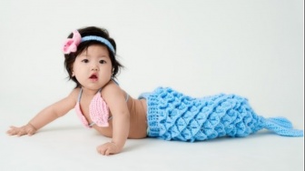 Bayi 'Putri Duyung' Lahir di OKI, Apa Itu Sirenomelia yang Membuat Kakinya Menyatu?
