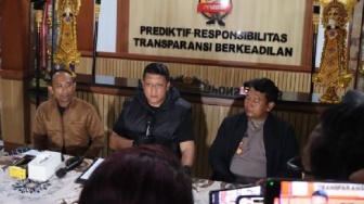 5 Warga Tersangka Pembunuhan Pria Diduga Curi Ayam di Tabanan