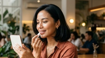 6 Rekomendasi Lip Balm SPF 30 di Shopee, Ampuh Perbaiki Bibir Kering dan Pecah-Pecah