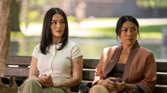 Serial Hollywood 'Reacher' Tayang di Mana? Ini Peran Agnez Mo dan Anggun C Sasmi