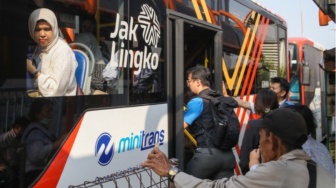 Ternyata Rutinitas Commuting ke SCBD Ikut Menyelamatkan Bumi