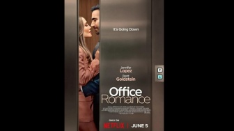 Review Film Office Romance: Tontonan Ringan dengan Pesan Karier dan Cinta