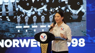 Pelajaran Kepemimpinan Perempuan dari Angela Tanoesoedibjo: Hadir, Mendengar, dan Bertumbuh Bersama