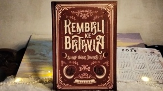 Kembali ke Batavia: Kenangan Bersama di Batavia, Tahun 1930