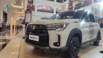 Bukan Cuma Facelift Kosmetik, Suzuki XL7 Alpha Hybrid Terbaru Diam-Diam Bawa 3 Fitur Mahal Ini