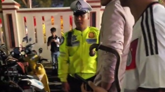 Tekan Curat dan Curas, Puluhan Polisi Kepung Kawasan Cibinong Raya Saat Razia Stasioner