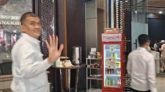 Ada Apa? Kakortas Tipidkor Mendadak Sambangi Kejagung Pas Pemeriksaan Tan Kian dan Ferry Boboho