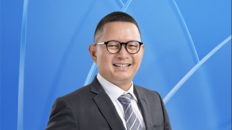Corporate Secretary BRI Raih Penghargaan Indonesia Public Relations Top Leader 2026