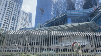 Bikin Heboh! Mal Kota Kasablanka Dipasangi Pagar Besi Lancip, Warganet Mulai Berspekulasi, Ada Apa?