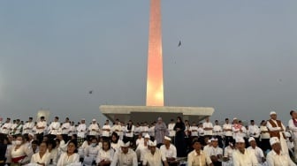 Aksi Copet di Tengah Zikir Monas: iPhone 13 Wartawan dan Dompet Jemaah Lenyap