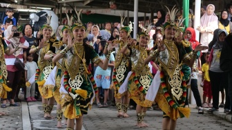 Seni Jathilan 'Gemparkan' Pasar Ngijon, Ketika Budaya Gerakkan Roda Ekonomi