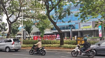 Pagar Tinggi Mal Kota Kasablanka Kini Lenyap, Berganti Dekorasi HUT RI