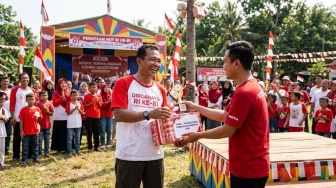 23 Ide Hadiah Lomba 17 Agustus untuk Bapak-Bapak, Murah dan Pasti Kepakai