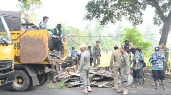 Ratusan Bangunan Liar di Cianjur Ditertibkan