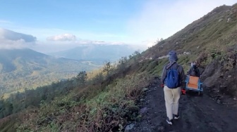 Misteri Motor Merah di Kaki Gunung Piramid: Dua Pendaki Hilang Tanpa Jejak