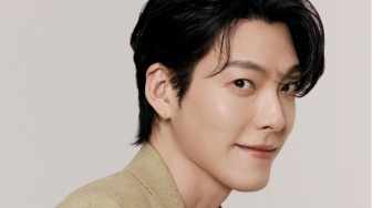 Kim Woo Bin Didapuk jadi Pelatih Tim Bisbol dalam Drama Baru Berjudul Gift