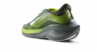 Review 910 Haze Tempo, Sepatu Lari Ringan dan Murah Buat Tempo Run