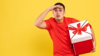 Budget Pas-pasan? Ini 20 Ide Hadiah 17 Agustus yang Murah, Unik, dan Pasti Terpakai!