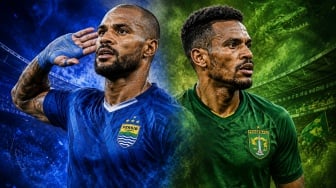 Dari Rival Jadi Ikon: Jejak Tajam Pemain 'Pengkhianat' di Persib dan Persebaya