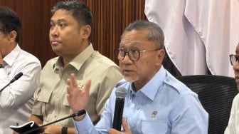 Zulhas Goda Kepala BGN Sudaryono: Belum Sebulan Menjabat Sudah Turun Berapa Kilo?