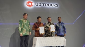 Strategi Astra UD Trucks Perkuat Keandalan Armada Distribusi Energi di GIIAS 2026