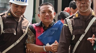 Pemeriksaan Perdana Eks Jampidsus Febrie Adriansyah