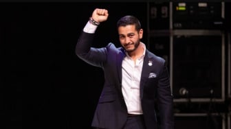 Calon Senator AS Muslim Pertama, Bagaimana Abdul El-Sayed Bisa Menang?
