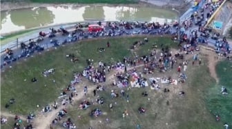 Pariwisata Maju, Lalu Lintas Mundur: Sisi Gelap di Balik Viralnya Situ Kamojing Cikampek