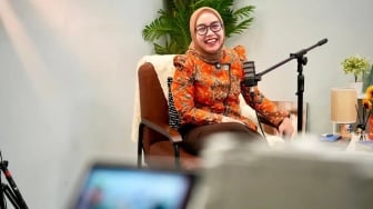 Wamenkop Soroti Pelamar Kerja Membludak di Bekasi, Kopdes Merah Putih Jadi Jawaban?
