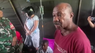 Orang Tua Korban Keracunan di Jayapura Minta Program MBG Ditutup: Anak Saya Menderita