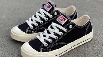 Bukan Ventela Saja! Ini Sepatu Sekolah Lokal Terbaik untuk Sekolah