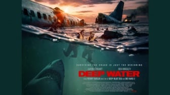 Review Deep Water: Kendati Klise, Film Serangan Hiu Selalu Seru Ditonton!
